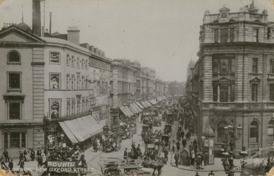 New Oxford Street, London von English Photographer